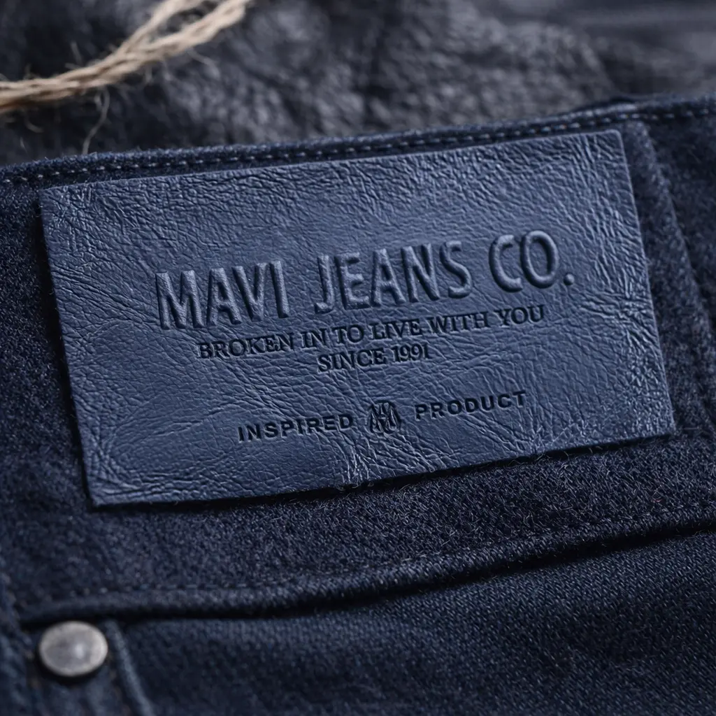 PL-3204 synthetic leather label for fashion brands